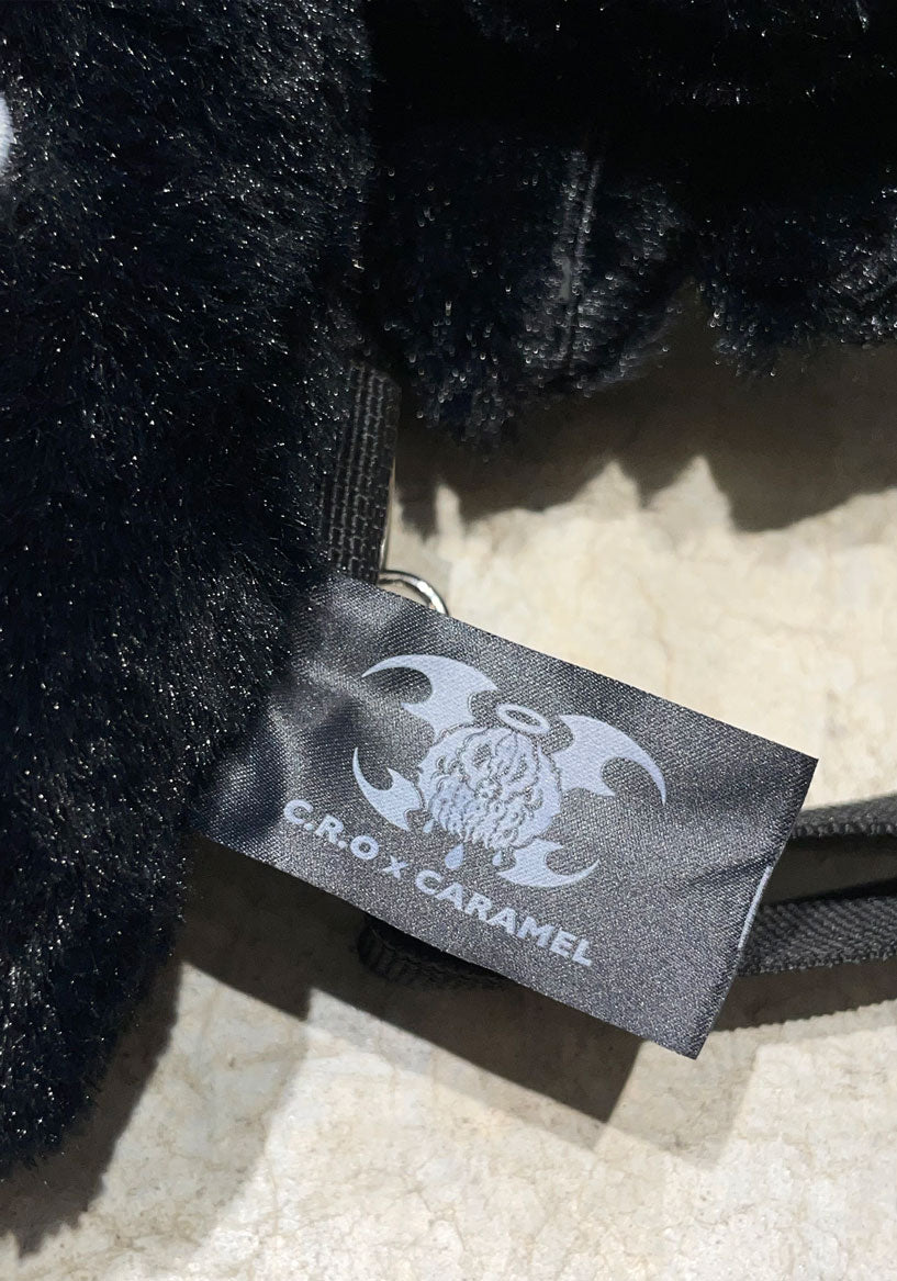 FIRMADO! Peluche mochila C.R.O X CARAMEL Edición limitada