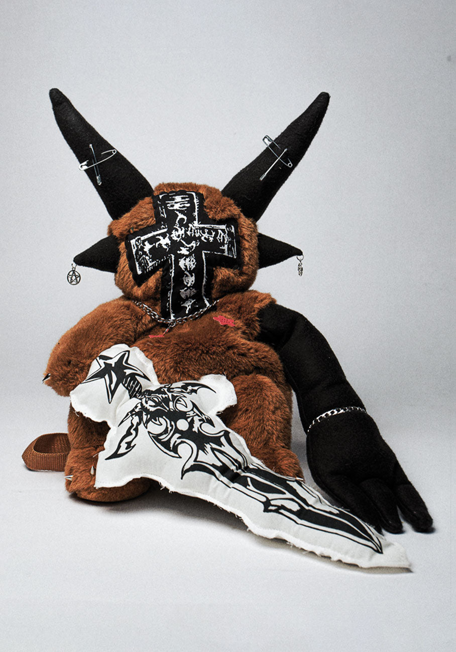 1/1 Swordbear