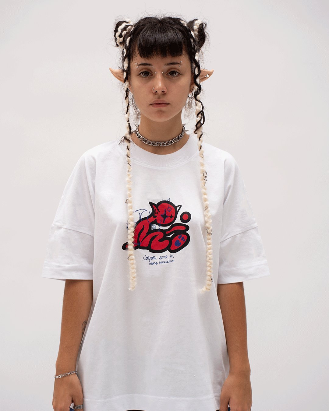 El elfid T-shirt