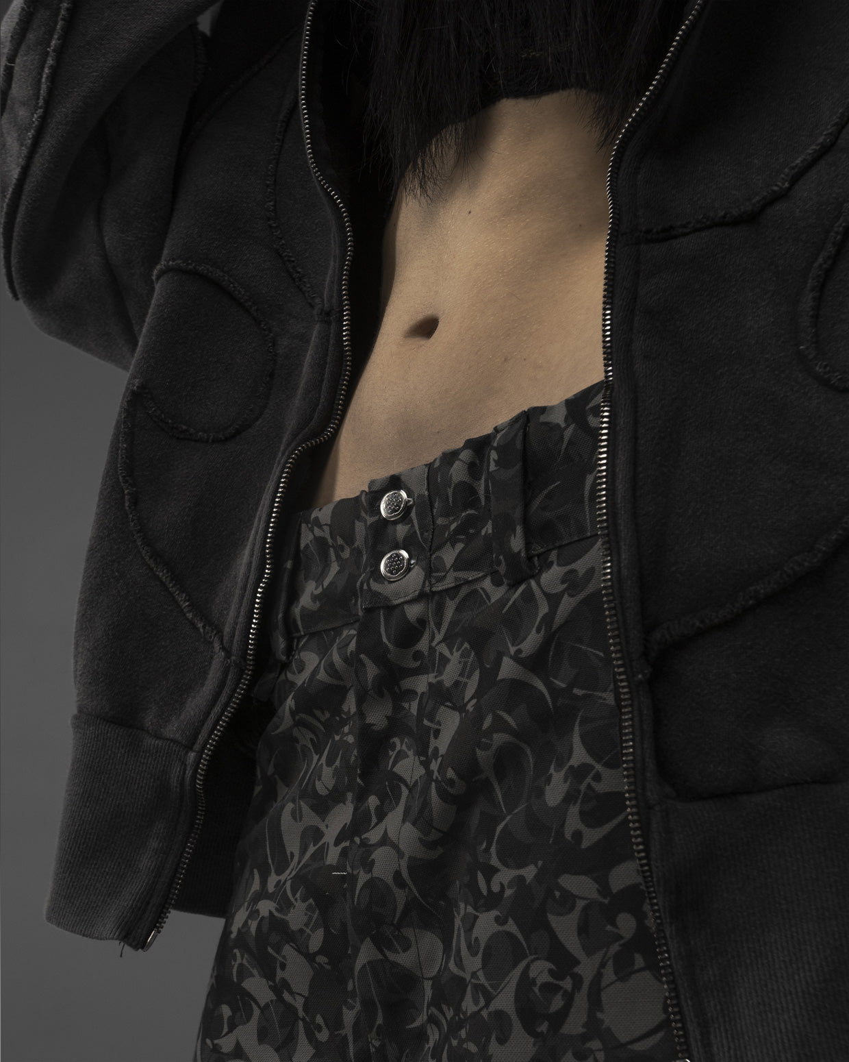 Logo Camo Cargo Jorts