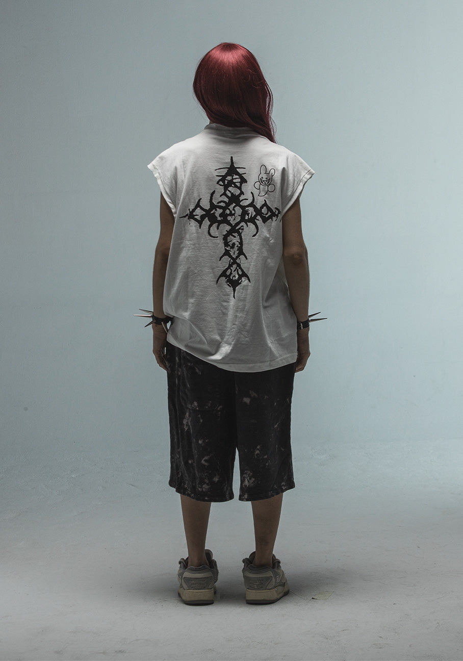 Ritual cut-off T-shirt